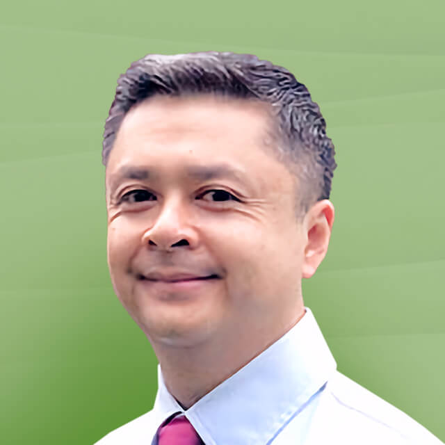 Self portrait of Dr. Tony H. Huynh, a retina specialist